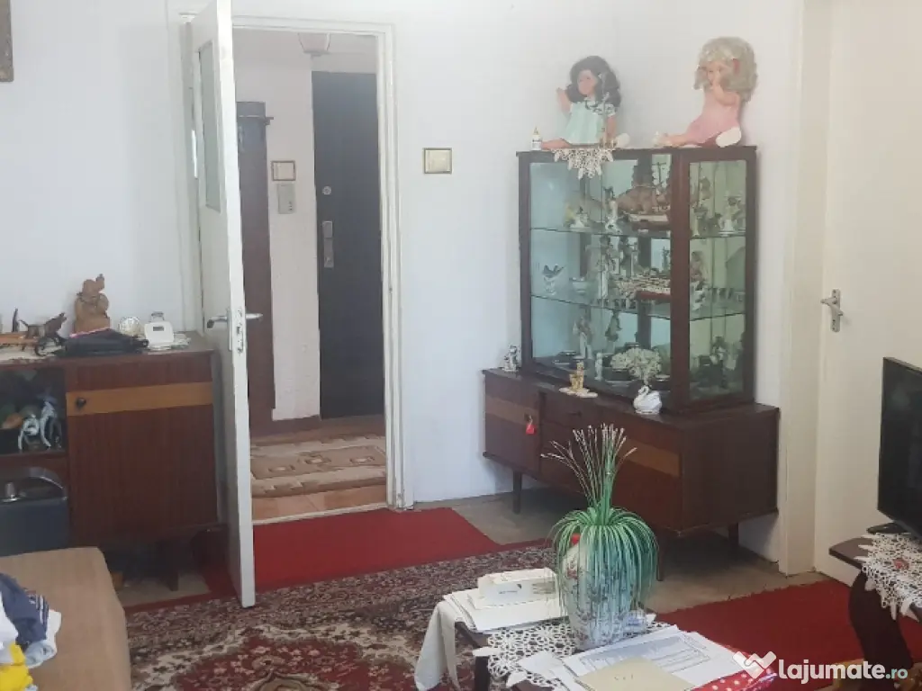 Propietar vand apartament 2camere Constanta langa City Mall 