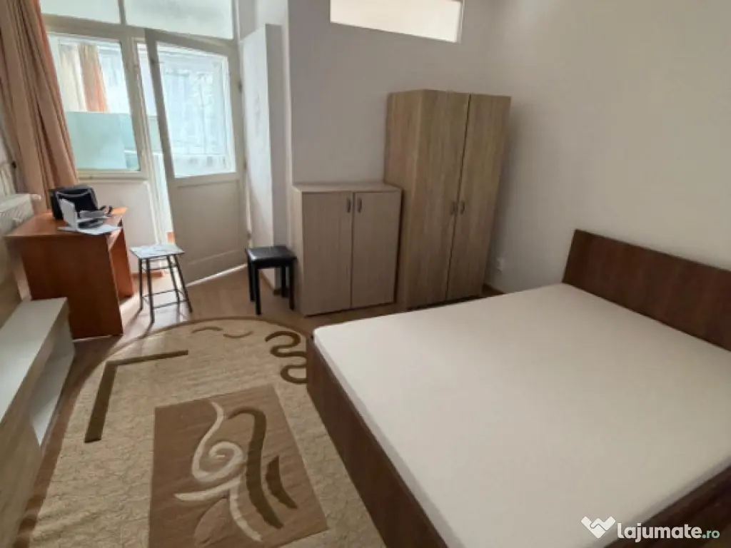 Garsoniera semidecomandata, etaj 1/4,Podul Electro, zona Lap 