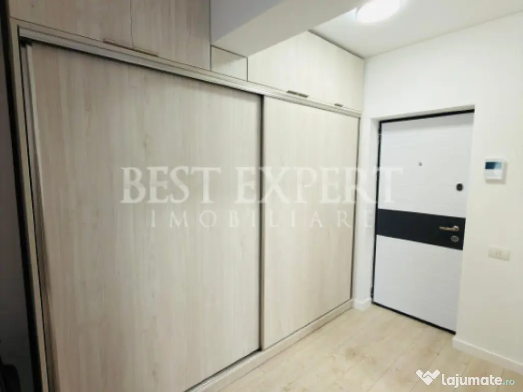 Garsonieră de închiriat – ideală pentru locuit sau firm 