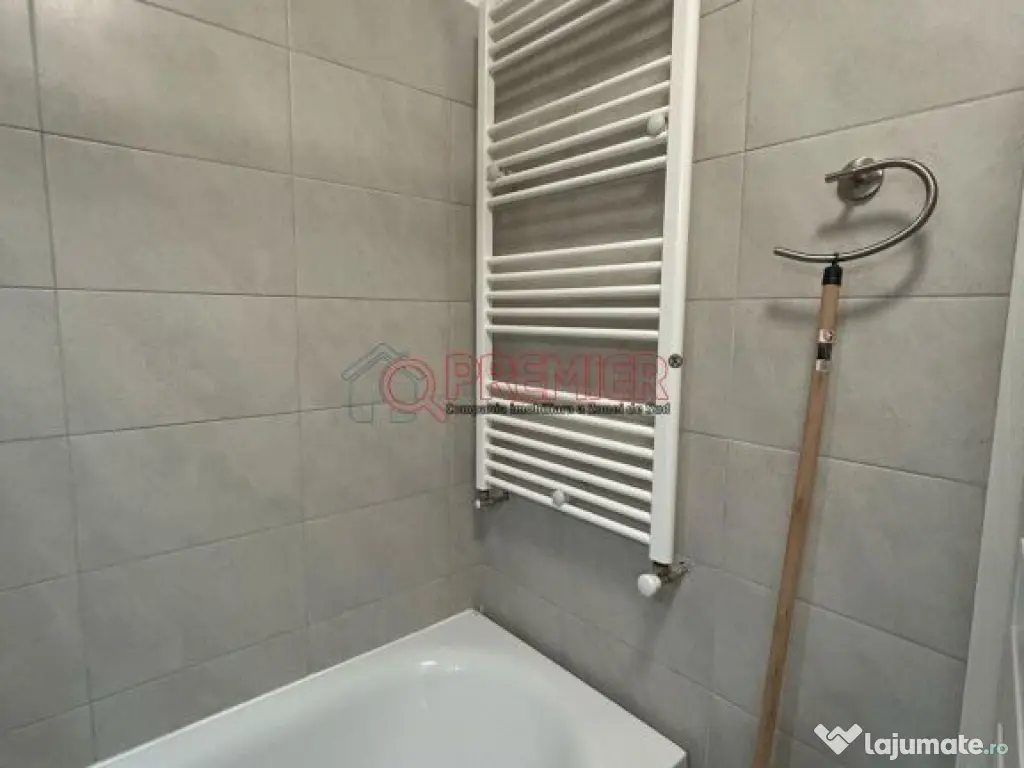 2 Camere Metrou - Aparatorii Patriei - Parcare 