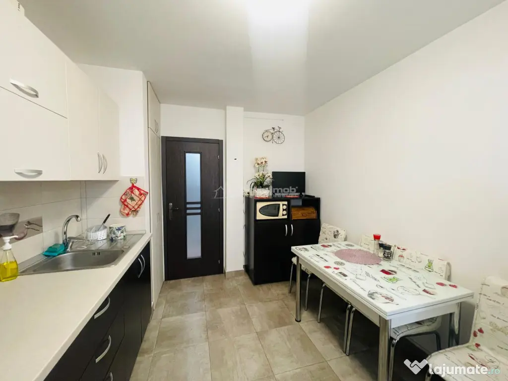 2 camere semidec. - loc parcare - Auchan Vitan 