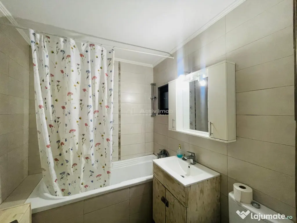 2 camere semidec. - loc parcare - Auchan Vitan 