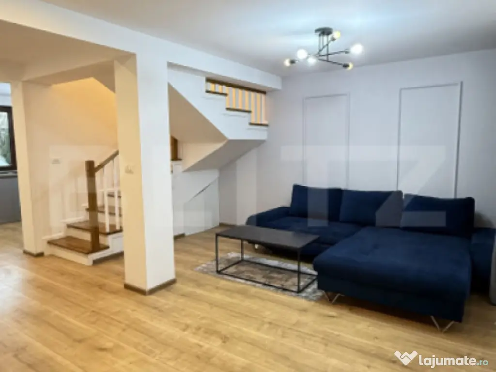 Casă înșiruită cu 5 camere | Lux | Tractorul |curte prop 