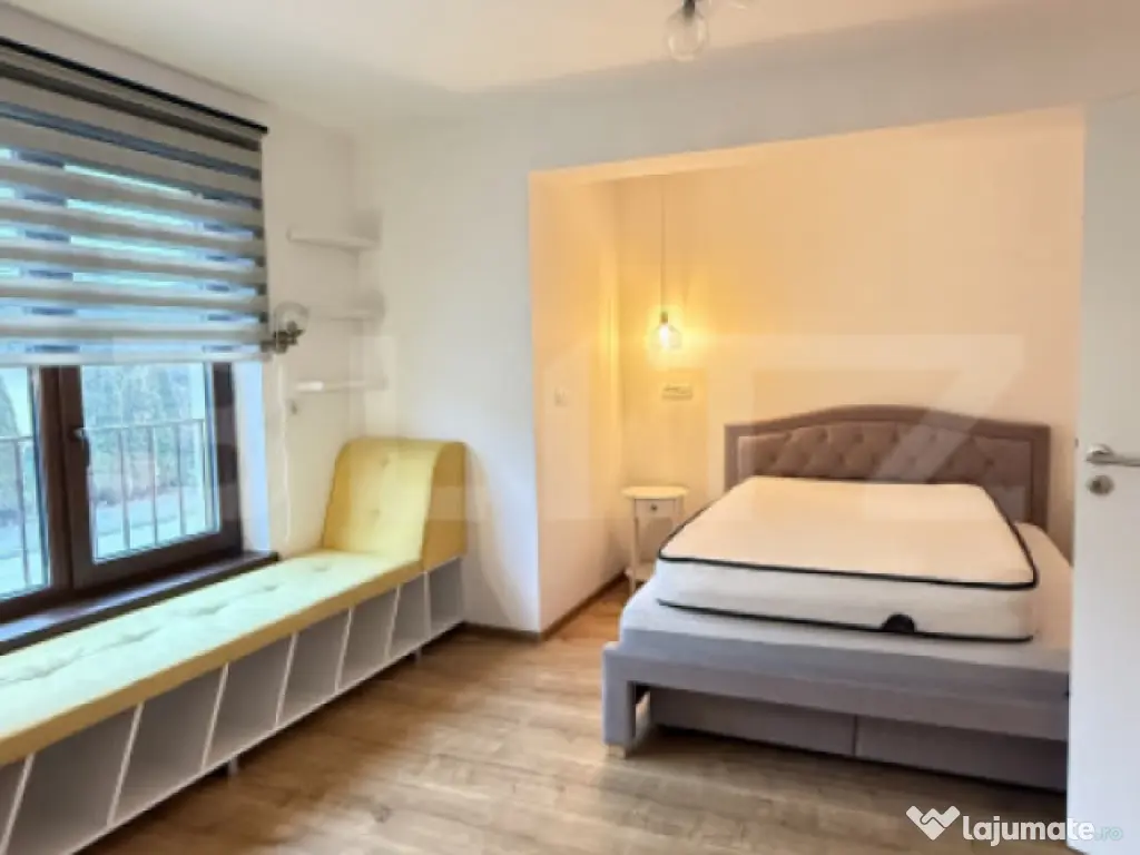 Casă înșiruită cu 5 camere | Lux | Tractorul |curte prop 