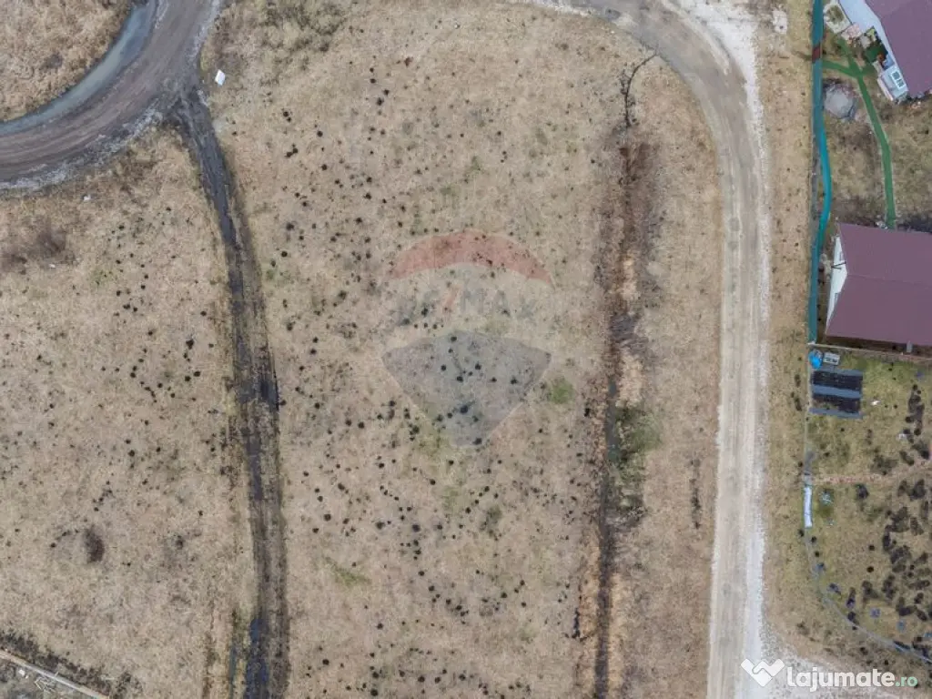 Teren intravilan de vânzare în Hărman – zonă în pl... 