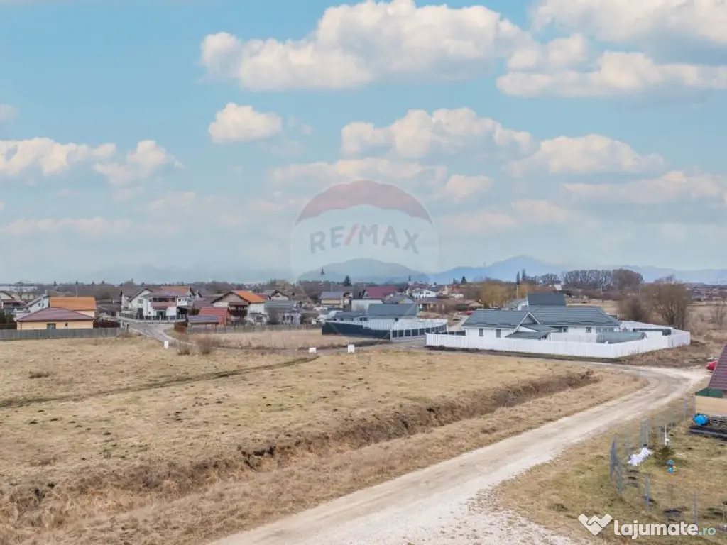 Teren intravilan de vânzare în Hărman – zonă în pl... 