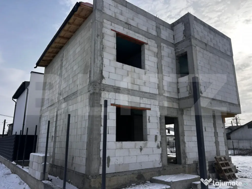Casa la rosu, P+E, 120 mpu, teren 350 mp, zona Albesti