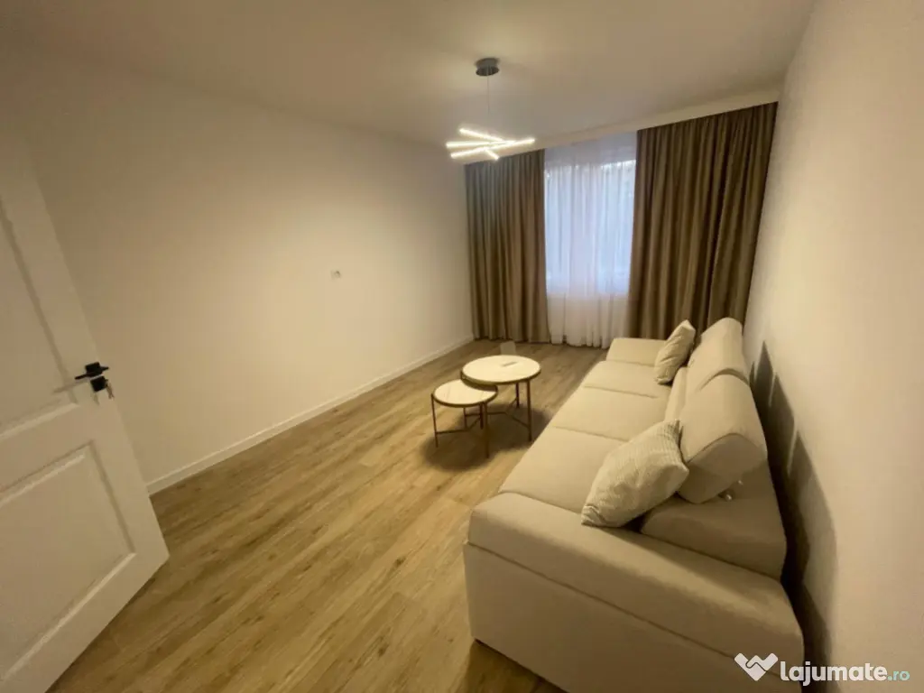 Apartament 3 camere, 65,85 mp, renovat recent, centrală pr