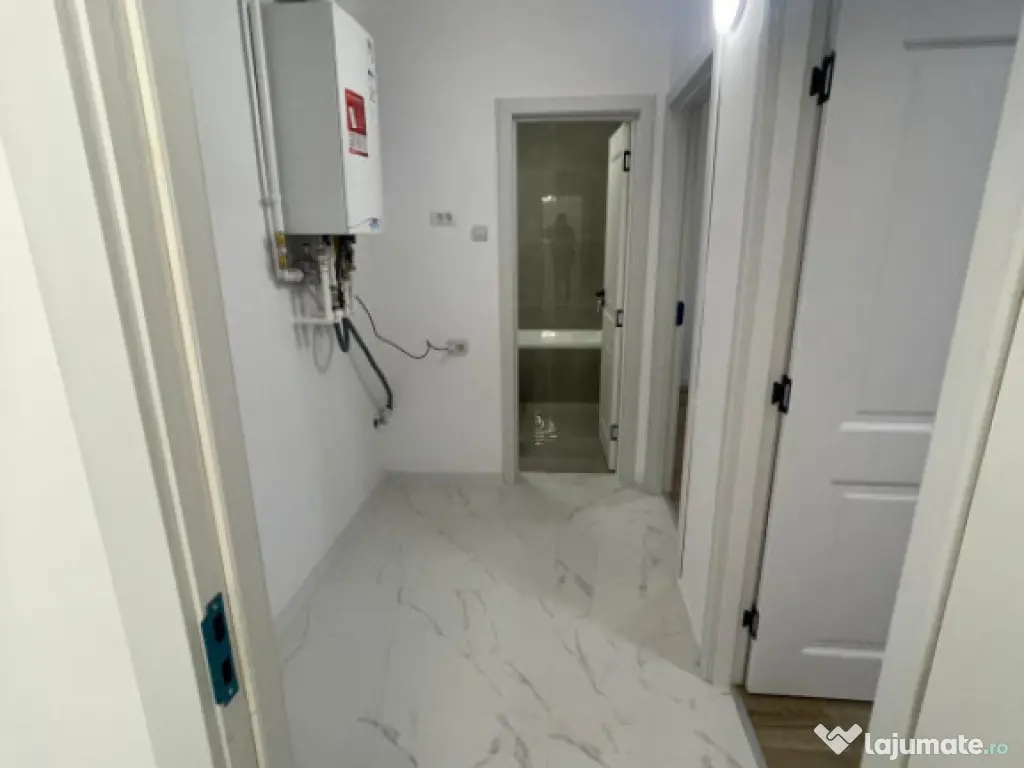 Apartament 3 camere, 65,85 mp, renovat recent, centrală pr