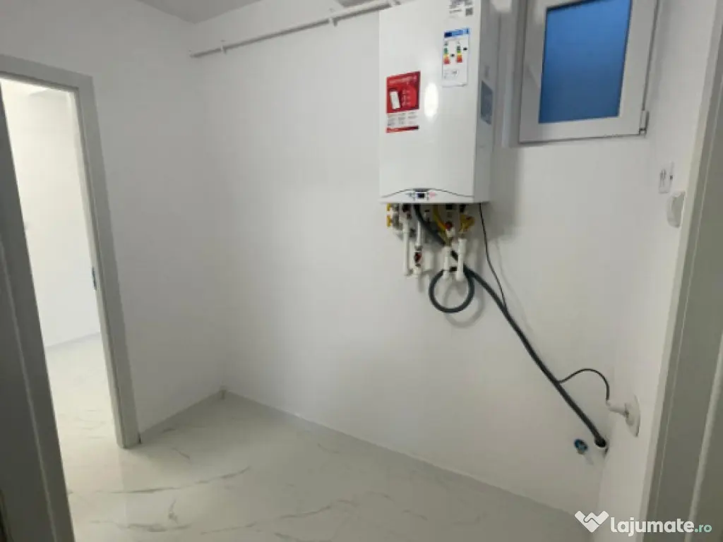 Apartament 3 camere, 65,85 mp, renovat recent, centrală pr