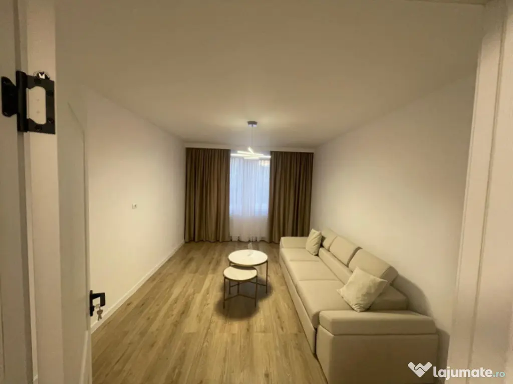 Apartament 3 camere, 65,85 mp, renovat recent, centrală pr