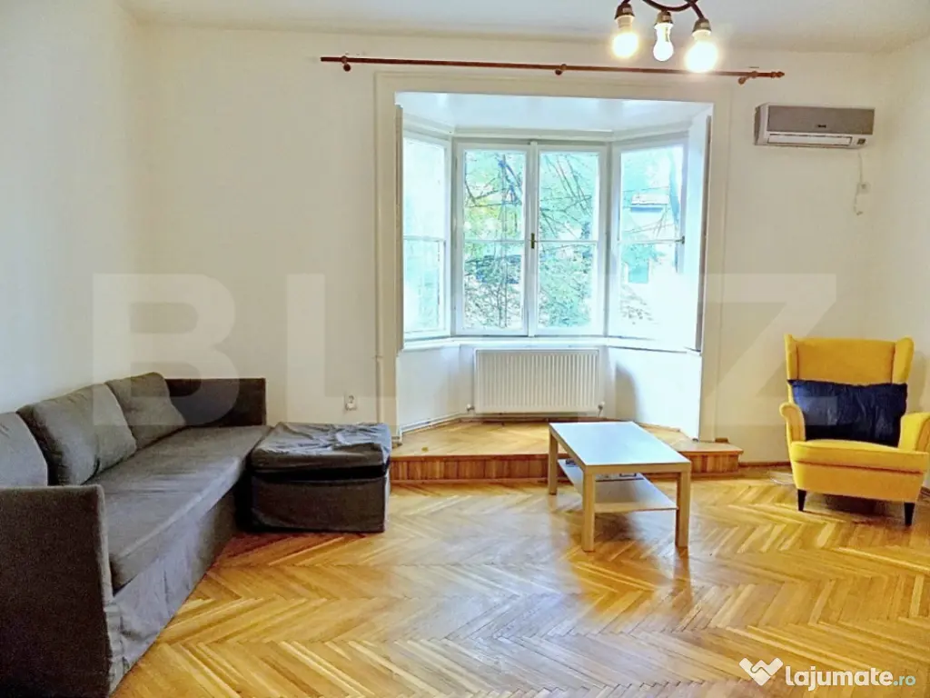 Apartament 3 camere, 93 mp + terasa, zona Medicina