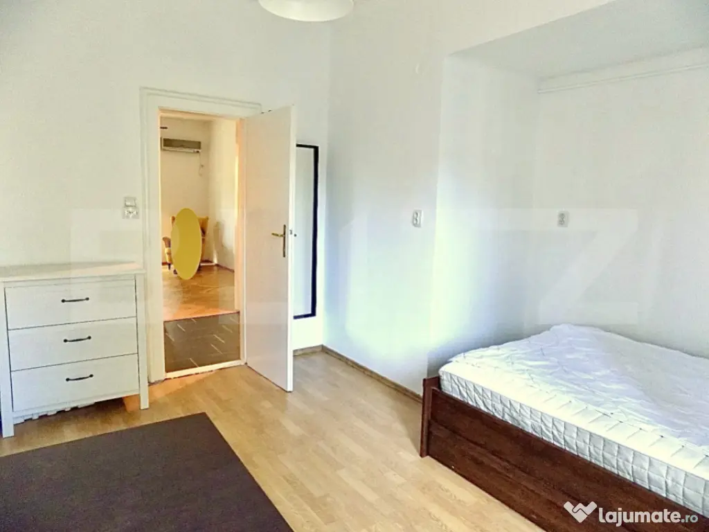 Apartament 3 camere, 93 mp + terasa, zona Medicina