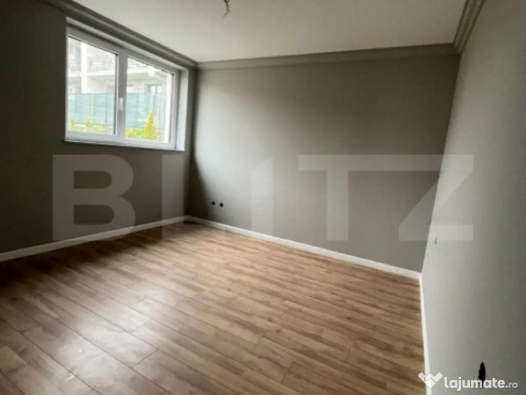 Casa, 5 camere cu parcare si gradina, zona Voronet 