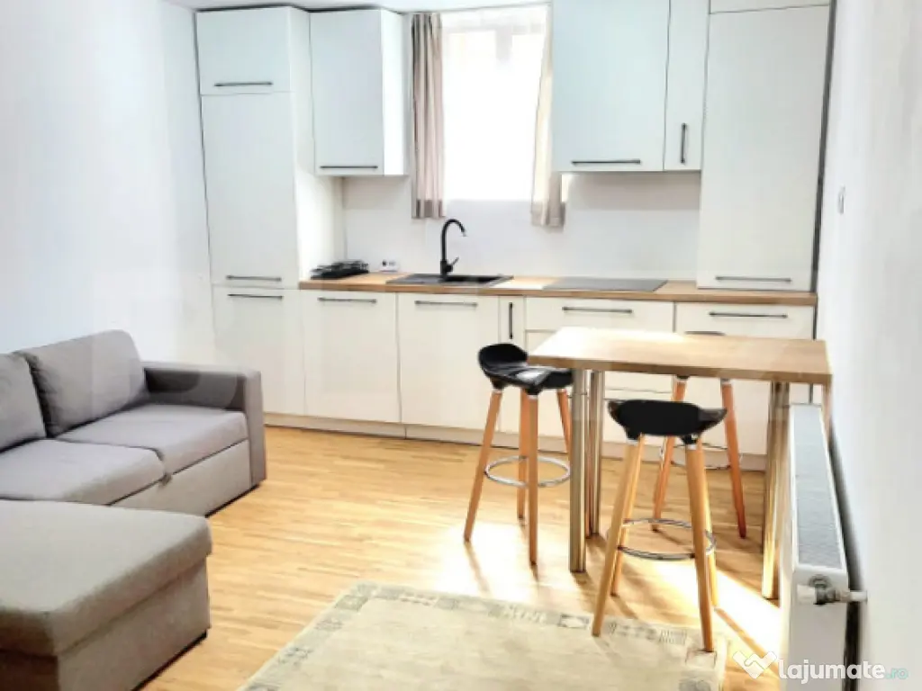 Apartament 3 camere, zona P-ta Mihai Viteazu, decomandat