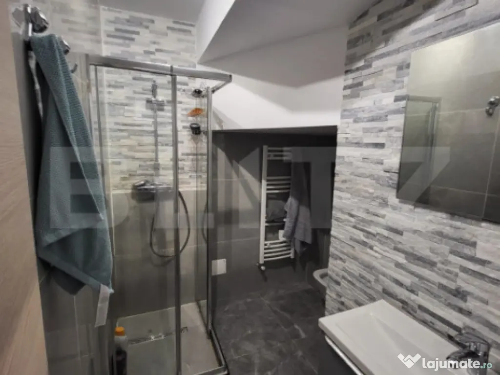 Apartament 3 camere, zona P-ta Mihai Viteazu, decomandat