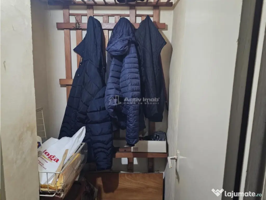 Resita, 2 Cam. Dec., Mobilat Utilat, Calea Timisoarei 