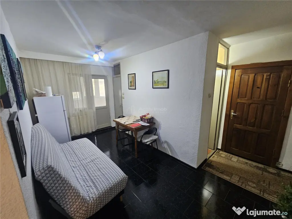 Resita, 2 Cam. Dec., Mobilat Utilat, Calea Timisoarei 