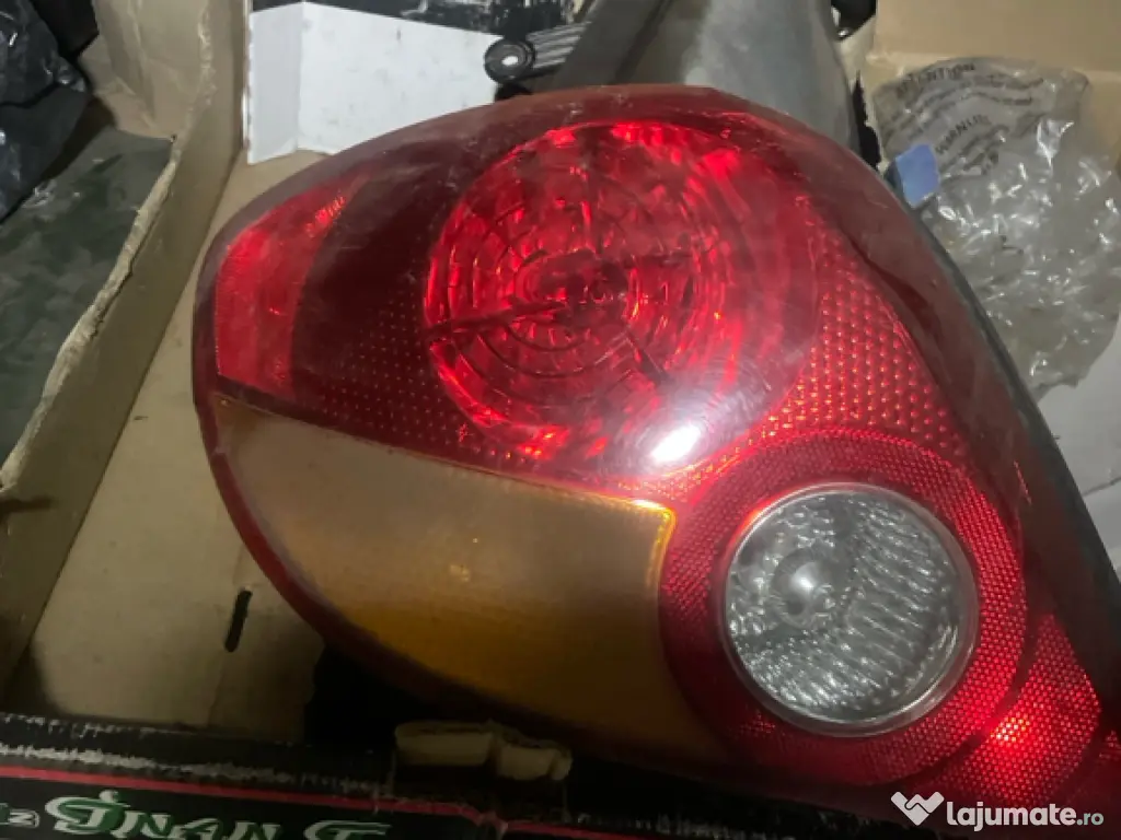 Stop stanga Hyundai coupe 2003 