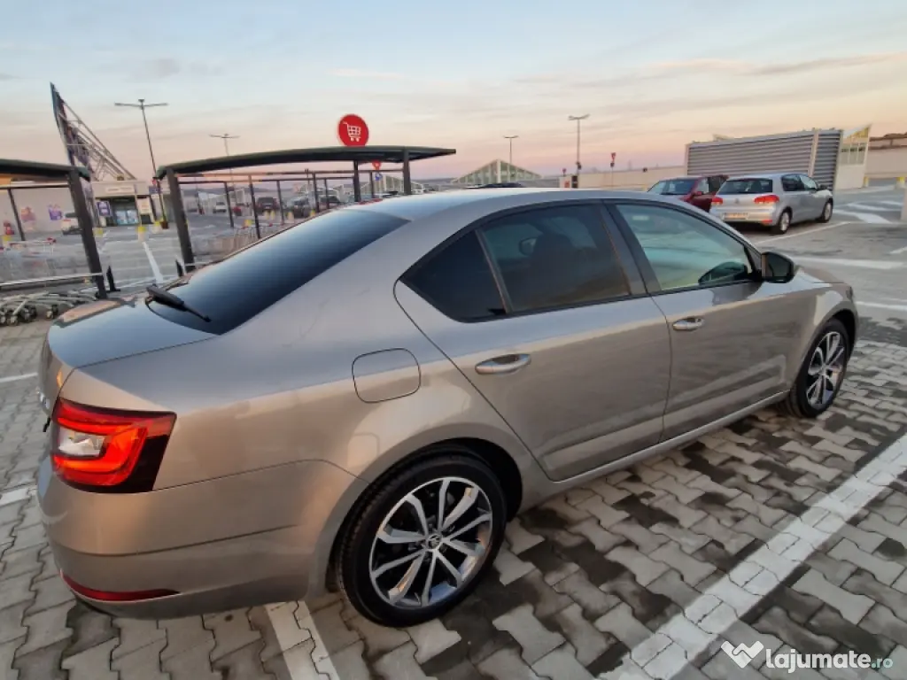 Skoda Octavia 2.0TDI DSG: 15600€ 