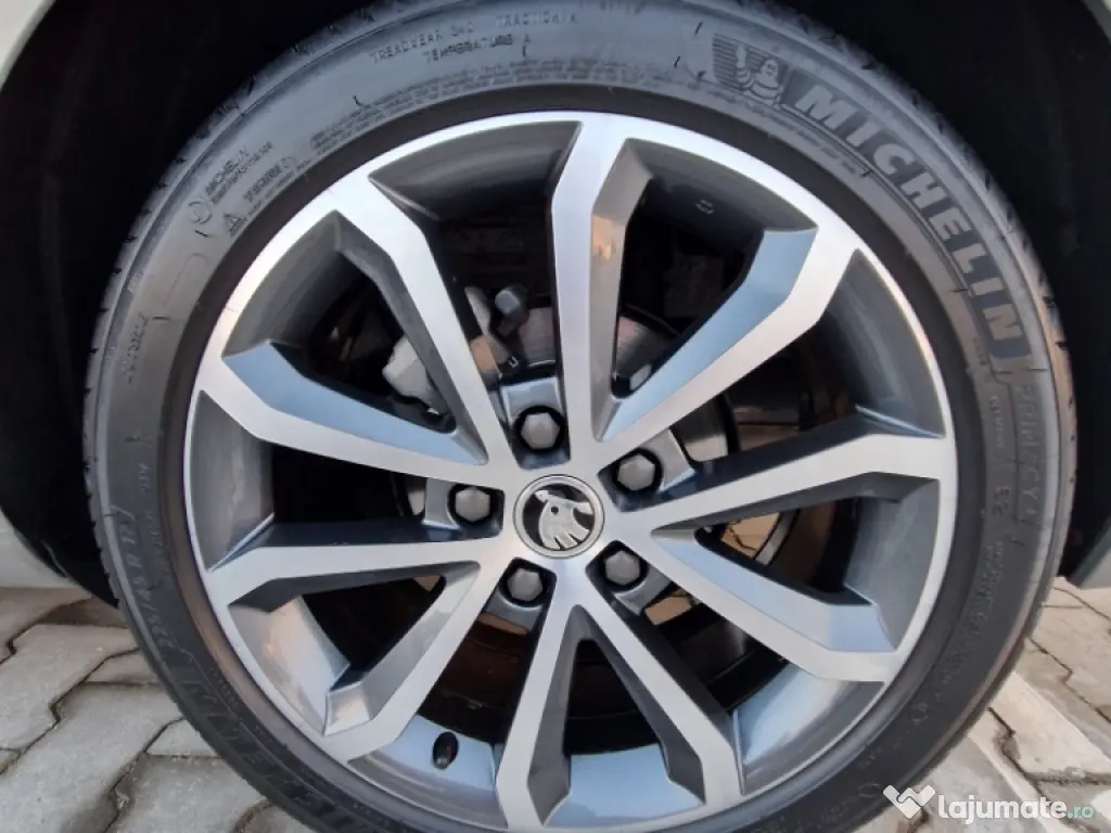 Skoda Octavia 2.0TDI DSG: 15600€ 