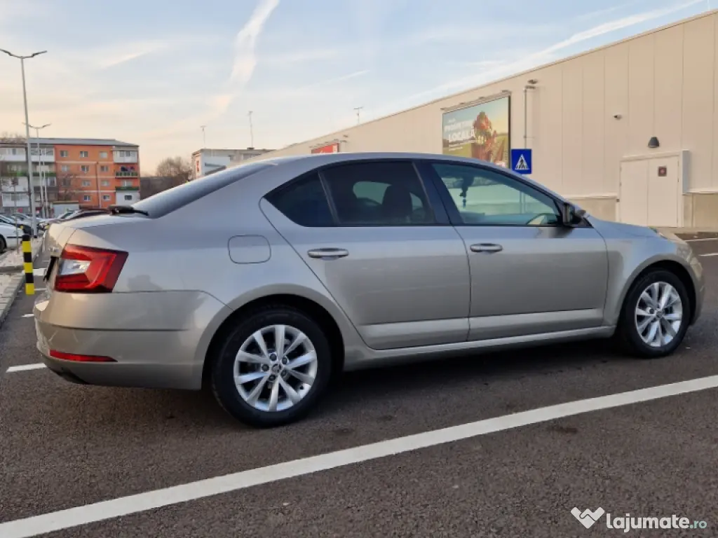 Skoda Octavia 2.0TDI DSG: 15600€ 