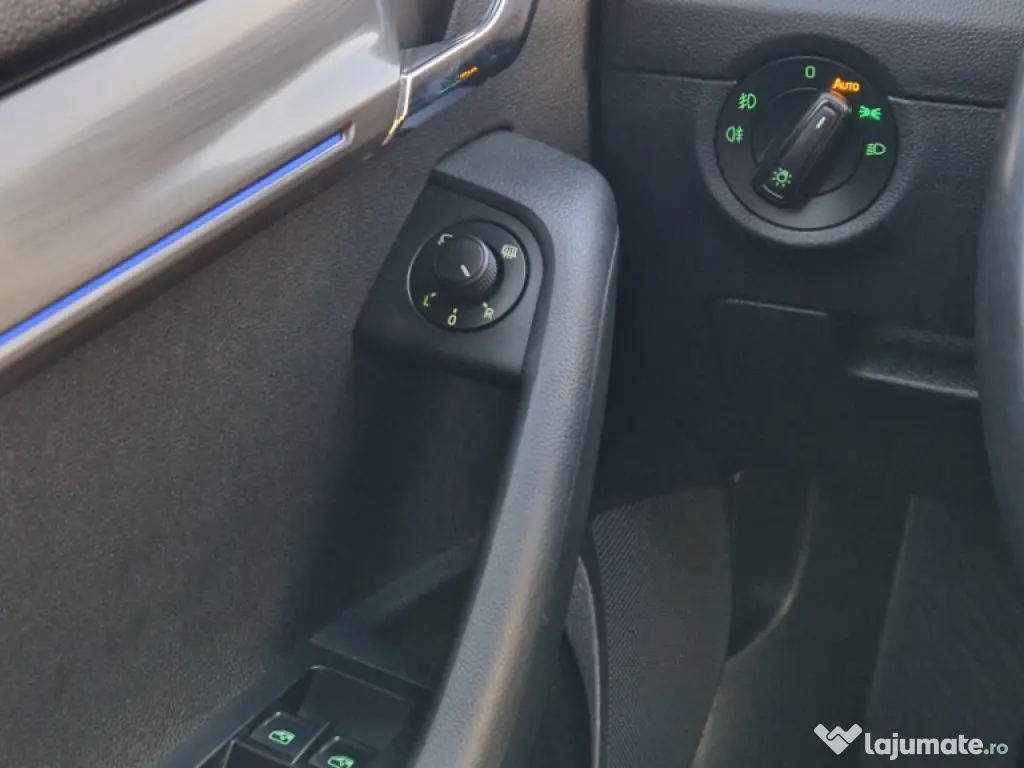 Skoda Octavia 2.0TDI DSG: 15600€ 