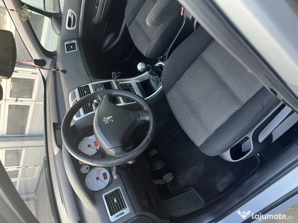 Vând Peugeot 407Sw