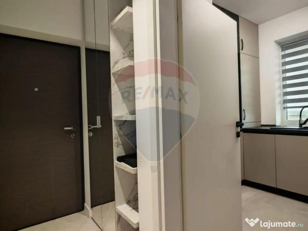 Apartament cu 2 camere de vanzare Tunari