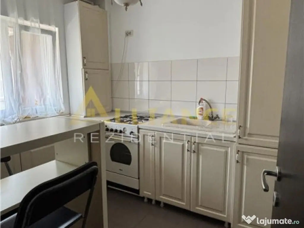 Garsoniera spatioasa bloc 2015 || centrala proprie || Drumul 