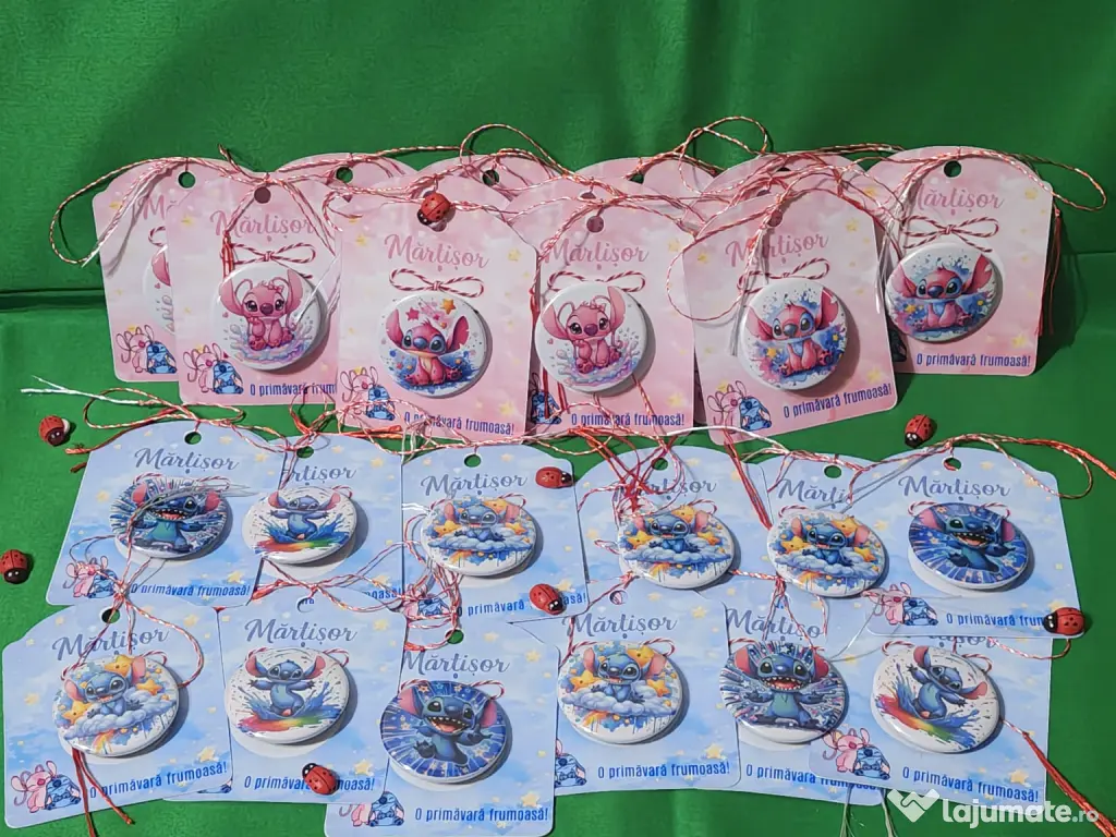 Martisoare personalizate - insigne si magnetice 