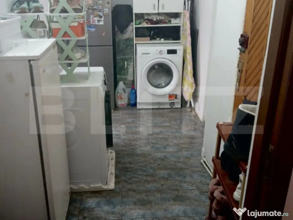 Casa cu 2 camere, 112 mp, 720 teren, zona Micro I