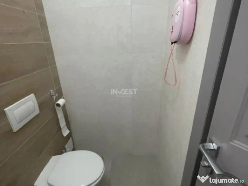 APARTAMENT 3 CAMERE-ETAJ 1-DECOMANDAT 