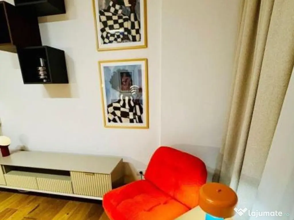 Unirii parfumului etaj 1 