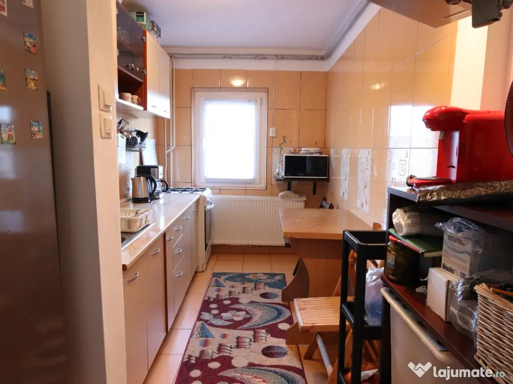 Apartament cu 2 camere de vanzare- zona Salaj- Calea Rahovei