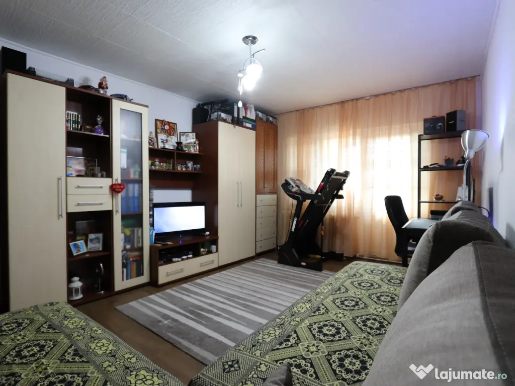 Apartament cu 2 camere de vanzare- zona Salaj- Calea Rahovei