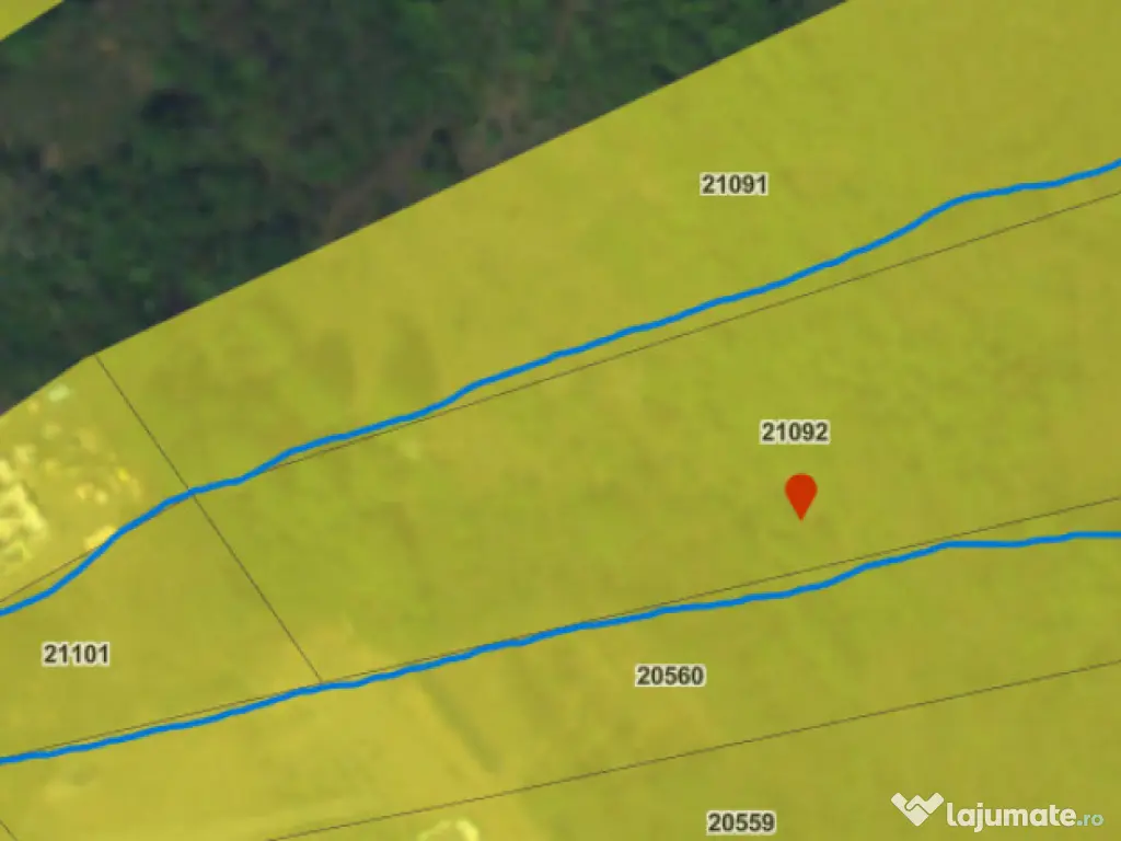 Teren generos cu dublă deschidere la drum – Intravilan & 