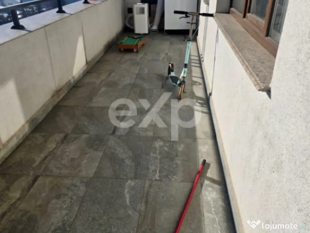 Apartament de închiriat – 4 camere, decomandat – Tracto