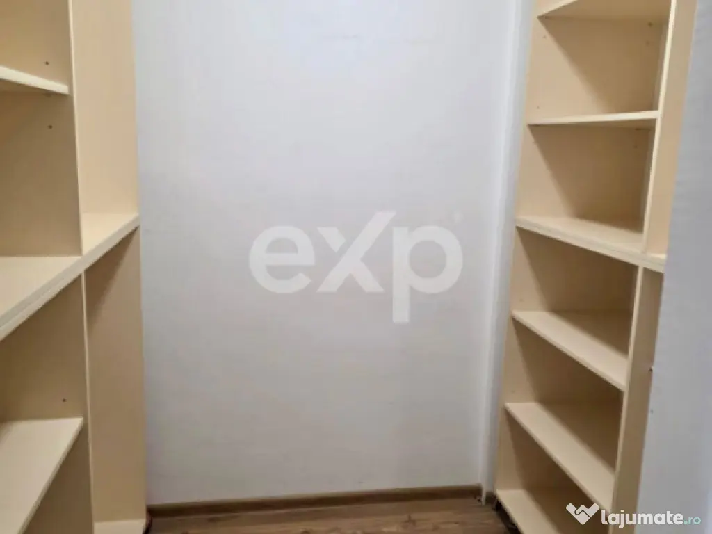 Apartament de închiriat – 4 camere, decomandat – Tracto