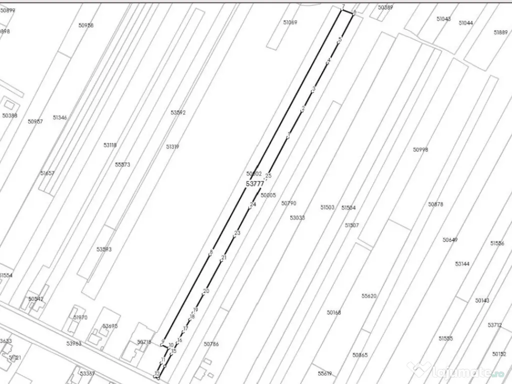 Teren – 2 deschideri (E85 + drum comunal), utilități. Proprietar 