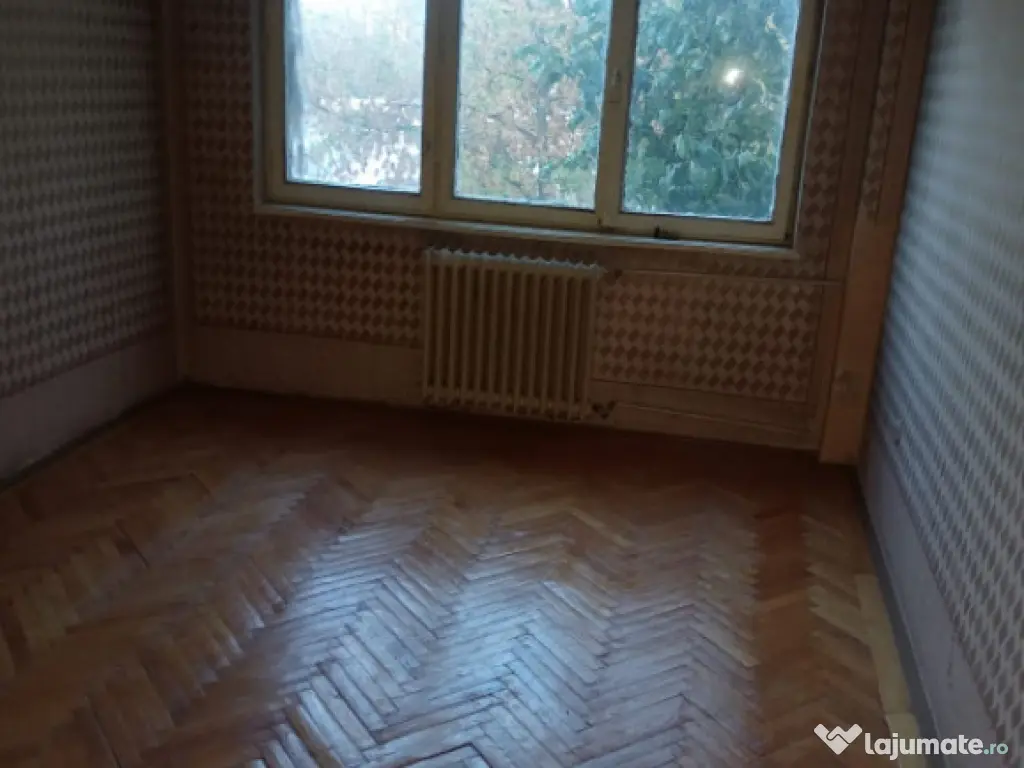 - Apartament 2 camere confort 1, Zona Hipodrom, etaj 3. 