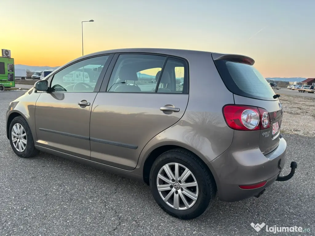 Vw golf 6 Plus 2013 Benzină 1400 cm km 159000 carte Servis 