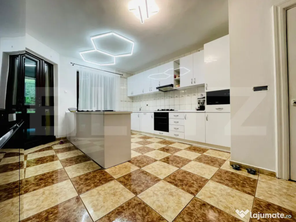 Proprietate individuală D+P+M, curte proprie, ideală pentr