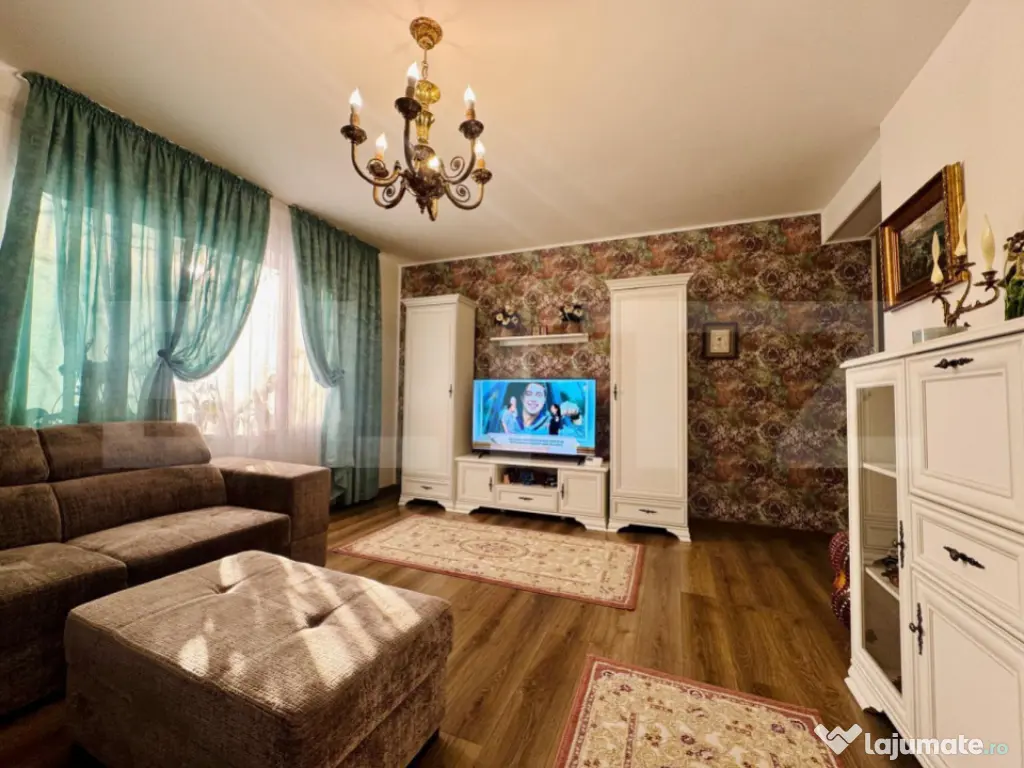 Apartament 3 camere, 88 mp, loc de parcare, zona Cornitoiu -