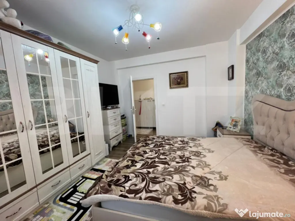 Apartament 3 camere, 88 mp, loc de parcare, zona Cornitoiu -