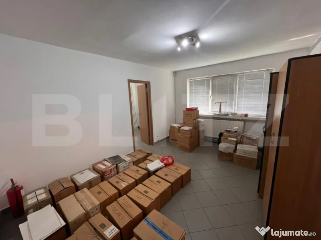 Spatiu comercial, 80 mp, zona Segarcea, Craiovița