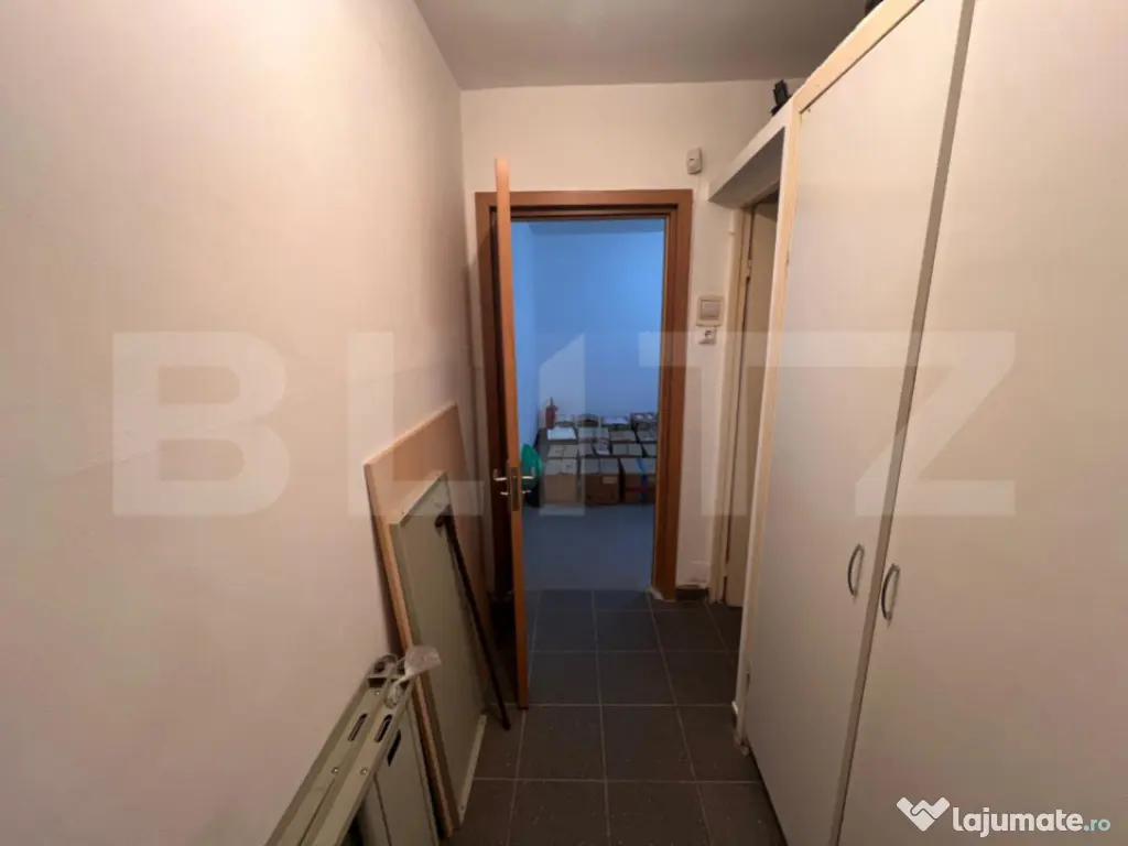 Spatiu comercial, 80 mp, zona Segarcea, Craiovița