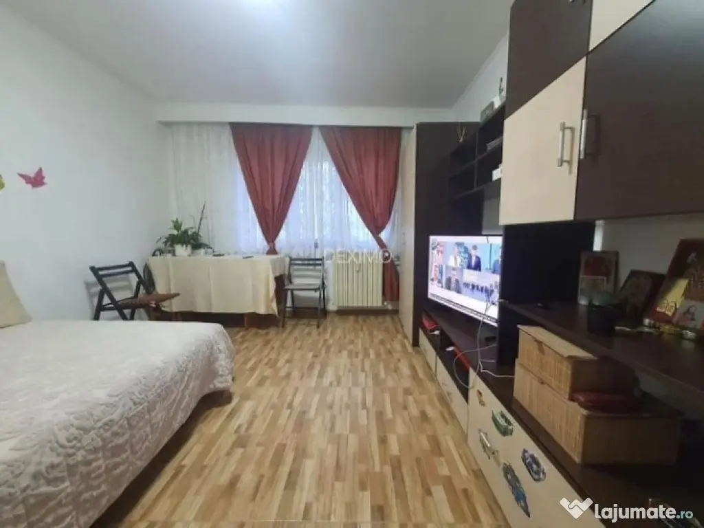 Garsoniera de vanzare