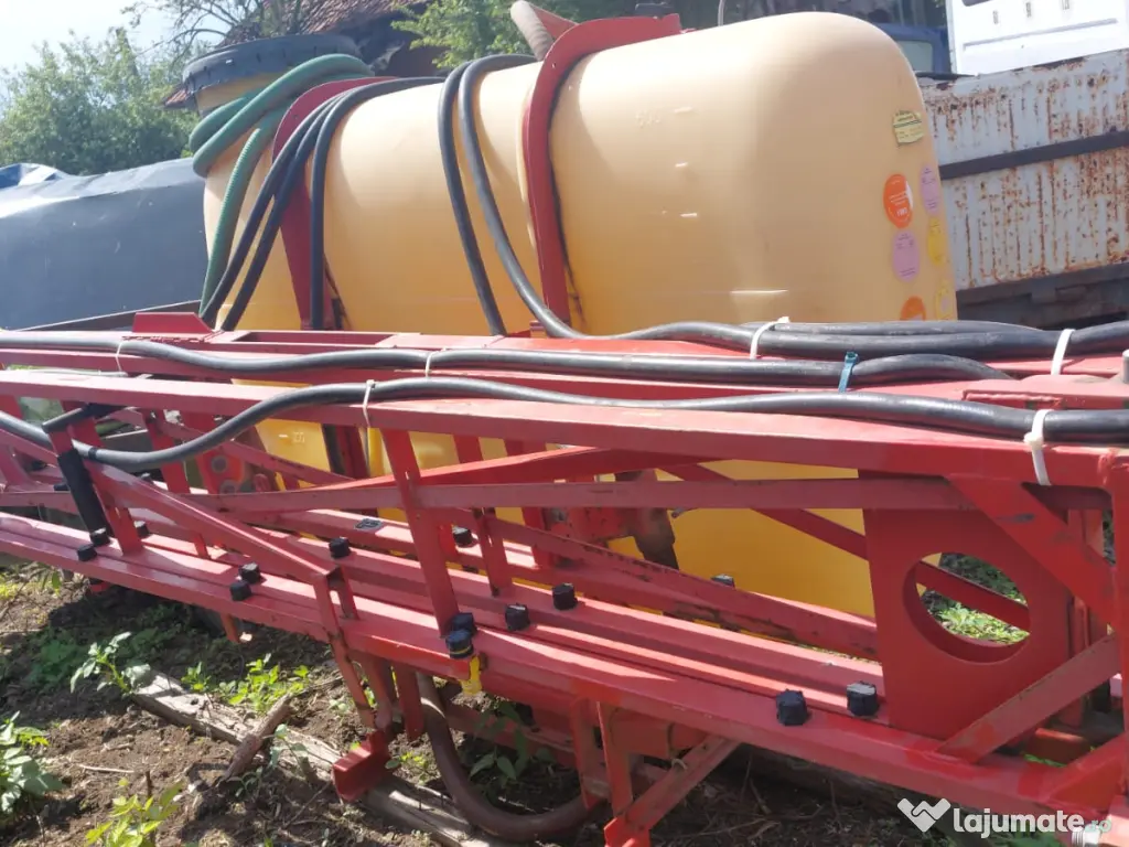 Vand statie de erbicidat 