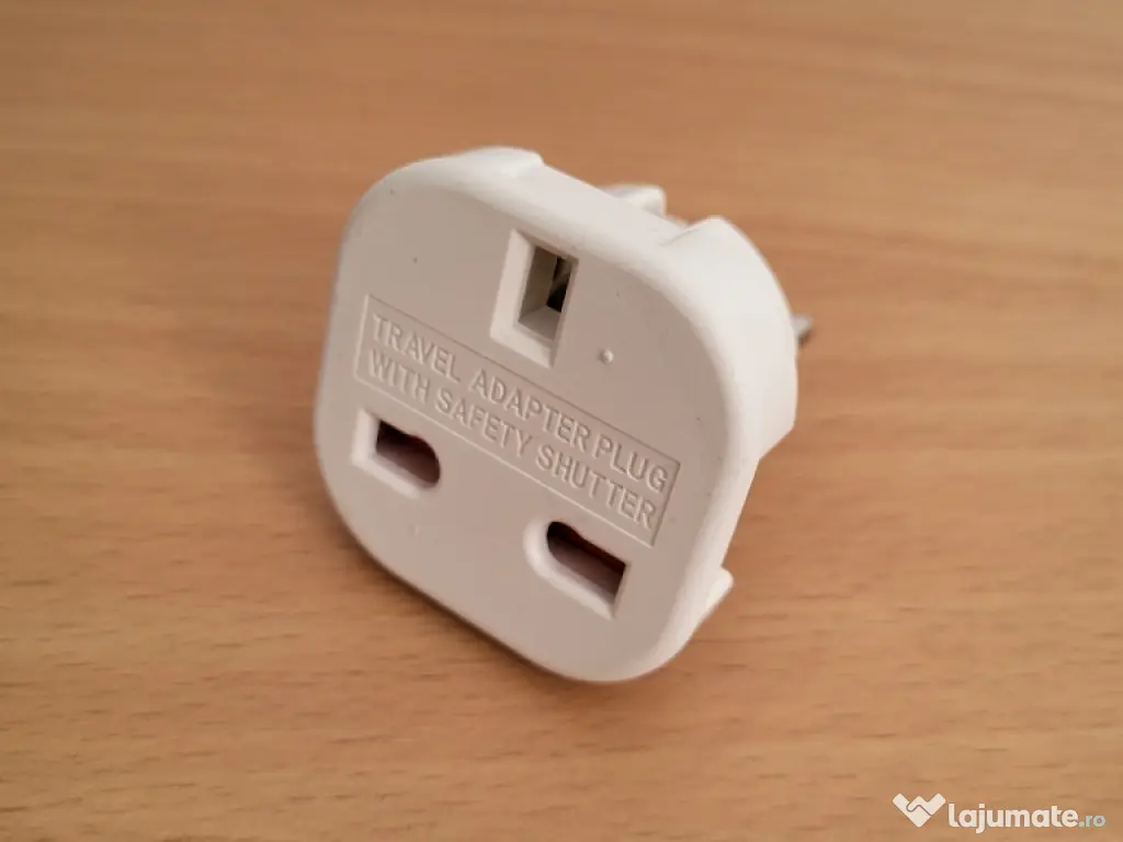Adaptor priza UK